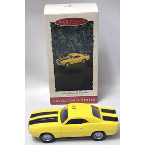 1995 Hallmark Keepsake 1969 Chevrolet Camaro Classic American Cars Ornament